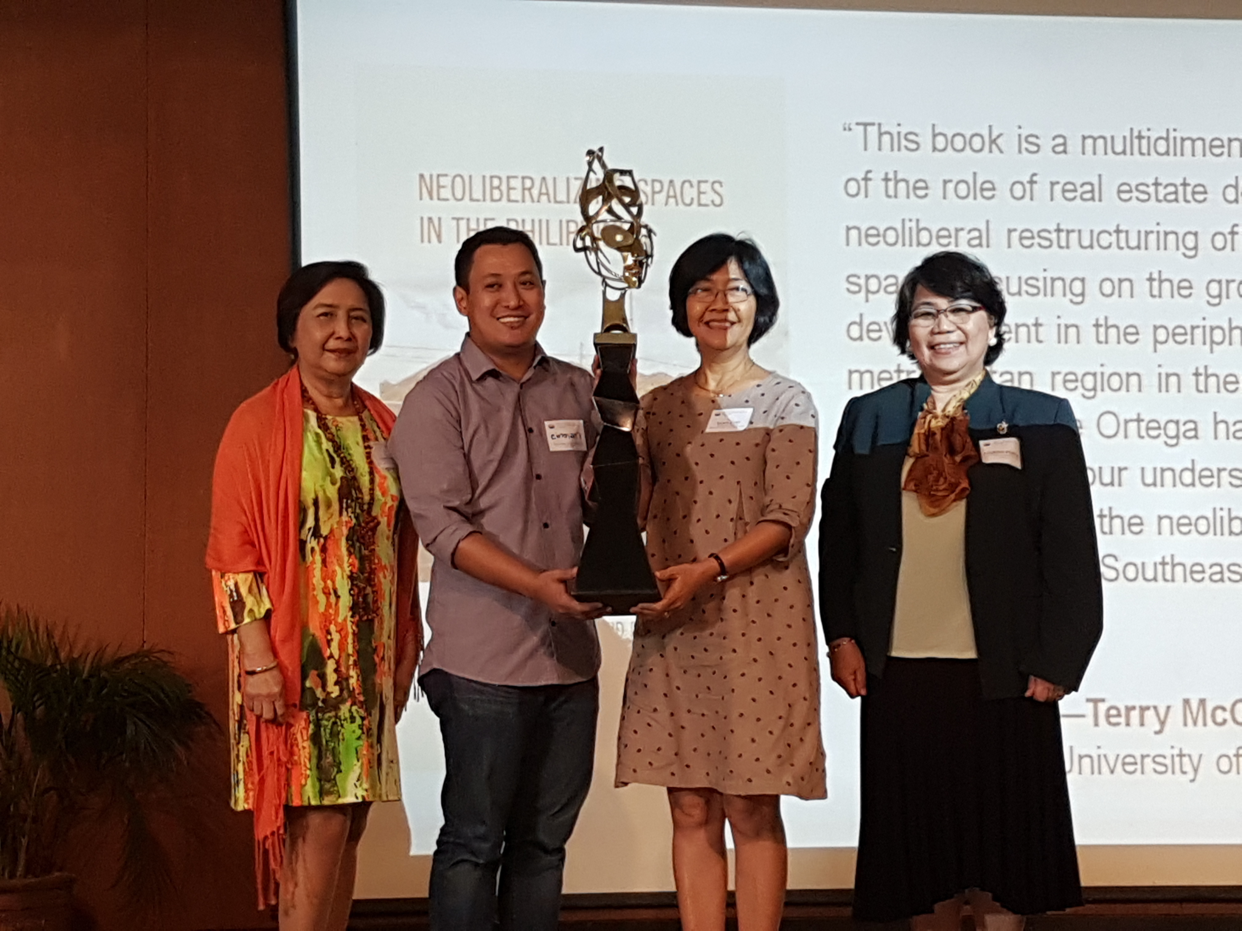 Dr. Ortega Bags PSSC s VAM Research Excellence Award UP