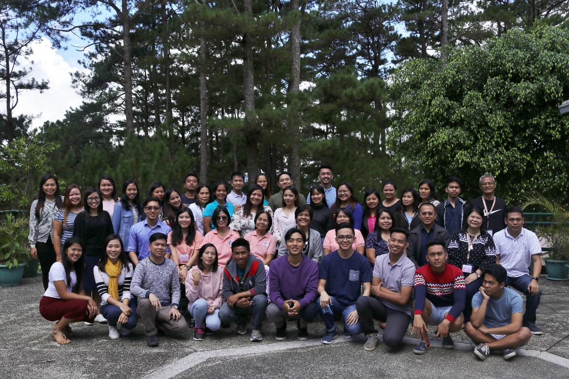 Cordillera Administrative Region (CAR) field workers for the NMS take a picture with, among others, Dr. Josefina N. Natividad<br />
(eighth from right, second row) and Prof. Maria Paz N. Marquez (fifth from right, second row) during their training [Baguio City, Benguet; July 2018]